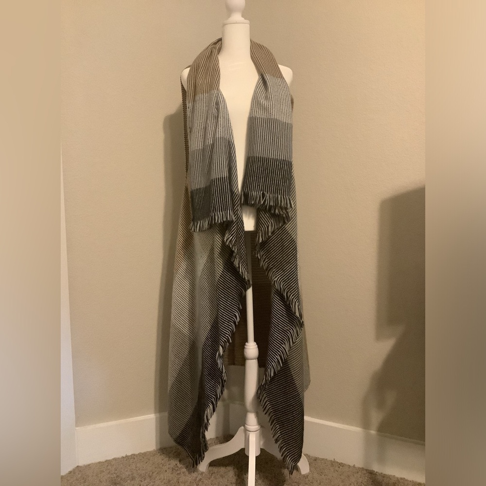 Duster by Francesca’s